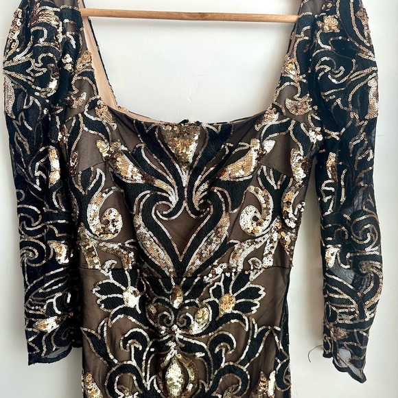 Goddiva Sequin Swirl Midi Dress - Picture 2 of 4